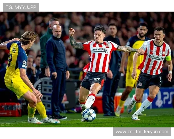 欧冠小组变天：黑马崛起让传统强队头疼